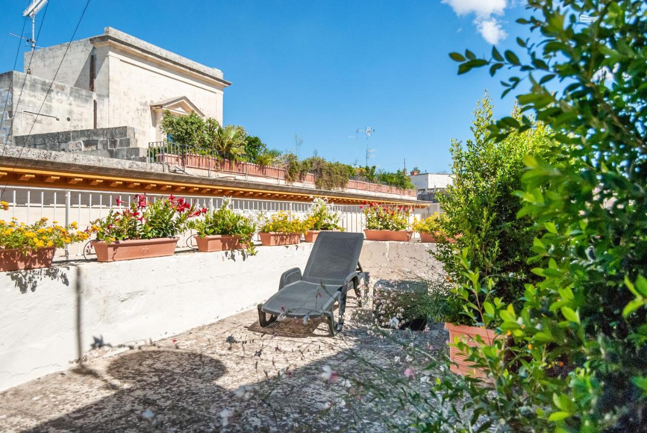 Il Garbino Suites&Apartments Lecce Extérieur photo