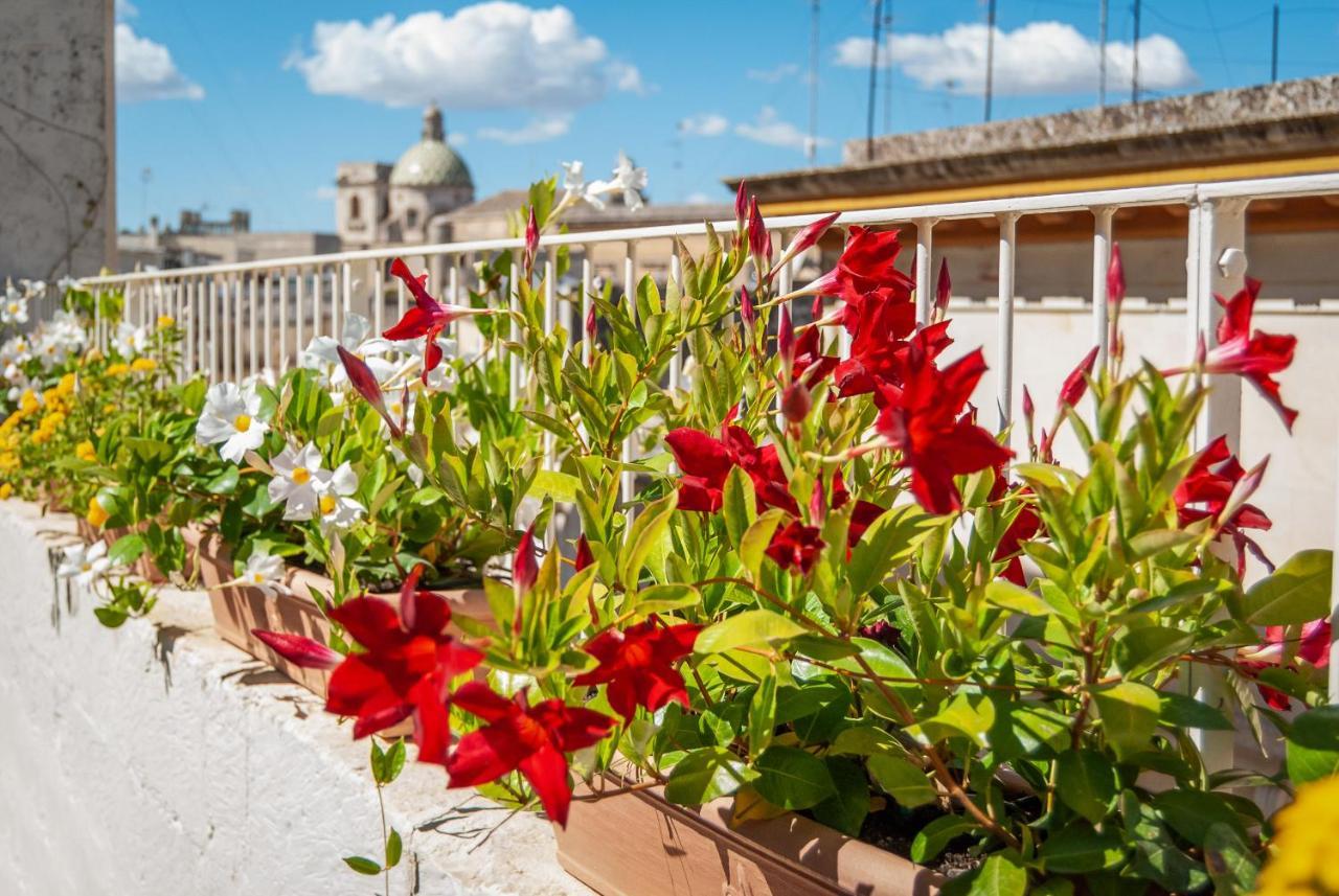 Il Garbino Suites&Apartments Lecce Extérieur photo