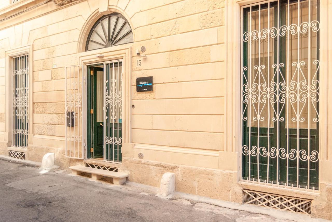 Il Garbino Suites&Apartments Lecce Extérieur photo