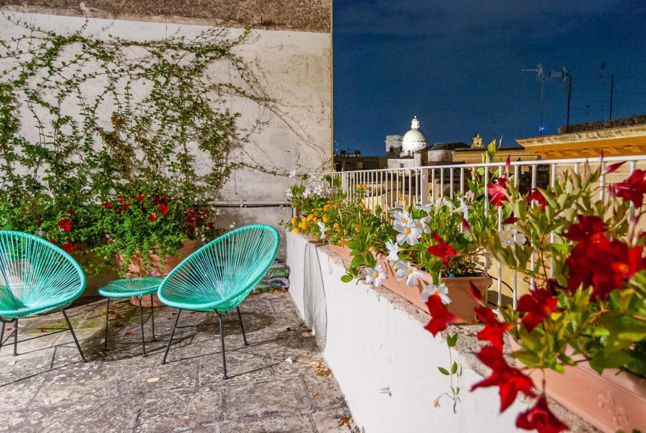 Il Garbino Suites&Apartments Lecce Extérieur photo