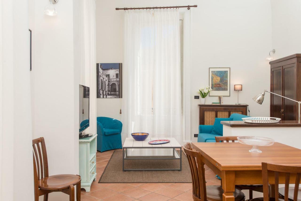 Il Garbino Suites&Apartments Lecce Extérieur photo