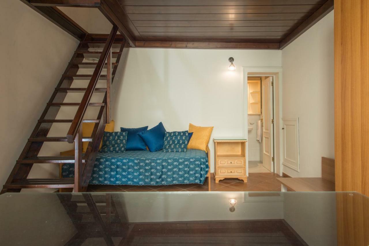 Il Garbino Suites&Apartments Lecce Extérieur photo